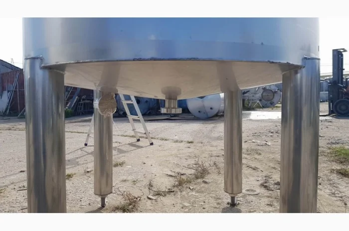 Нержавеющая емкость 1 куб. м. aisi-304 вертикальная новая- фото № 4