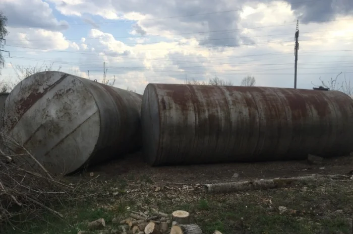 Бочки 75м3 металлическая емкость б/у- фото № 8