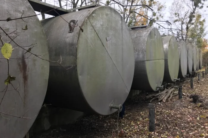 Бочки для полива, для ГСМ 50 м3- фото № 6