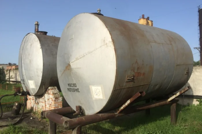 Бочка 10м3 б/у металлическая емкость- фото № 3