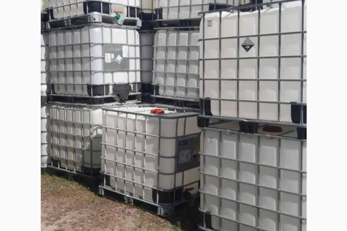 Продам єврокубы на 1000 л- фото № 1