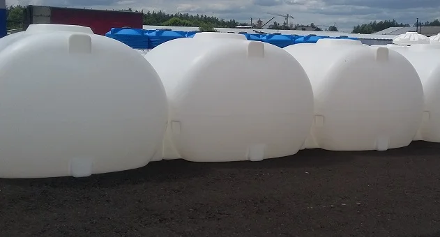 Пластиковые баки для транспортировки в Днепре- фото № 1