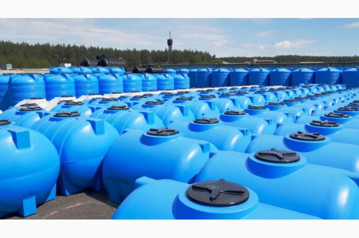 Продається бак для води на 1000 літрів у Києві- фото № 1