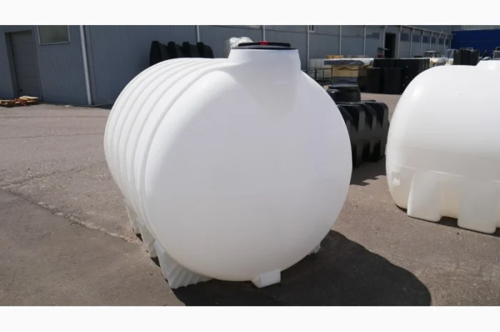 Бочки для кас пластиковые от 400 до 6700 литров- фото № 1