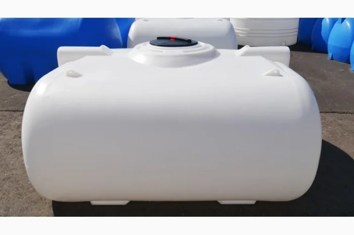 Резервуари для перевезення рідин у Рівному- фото № 1