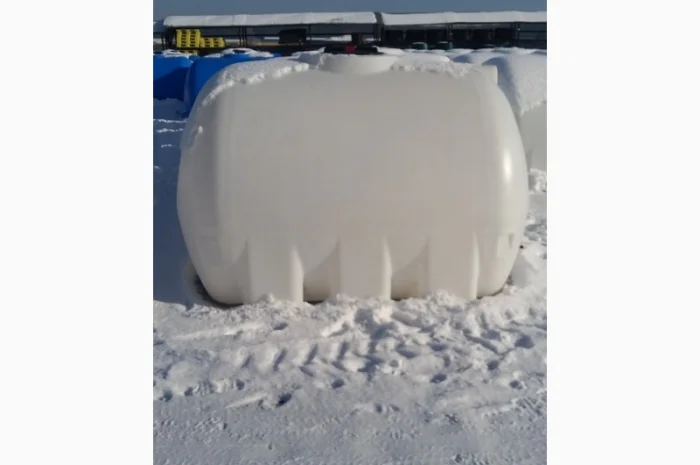 Ємності для транспортування та зберігання рідин- фото № 1