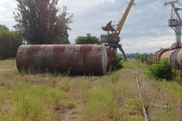 Резервуар, бочка, цистерна, ресивер, ёмкости металлические разного объёма и назначения- фото № 6