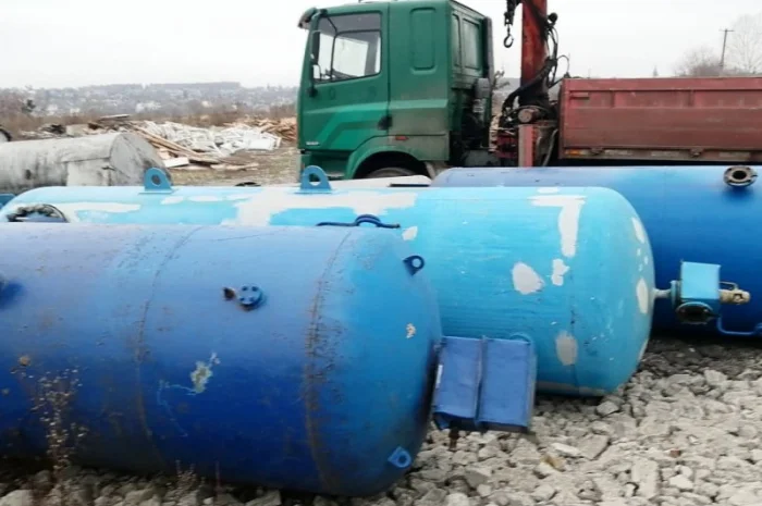 Воздушный ресивер, воздухосборник, газгольдер и мн.др- фото № 3