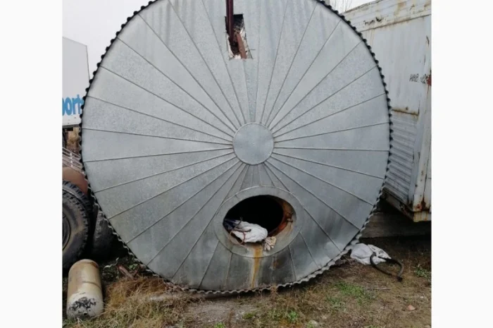 Ёмкость металлическая, резервуар, бочка, цистерна, ресивер- фото № 3