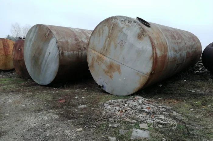 Ёмкость металлическая, резервуар, бочка, цистерна, ресивер- фото № 7