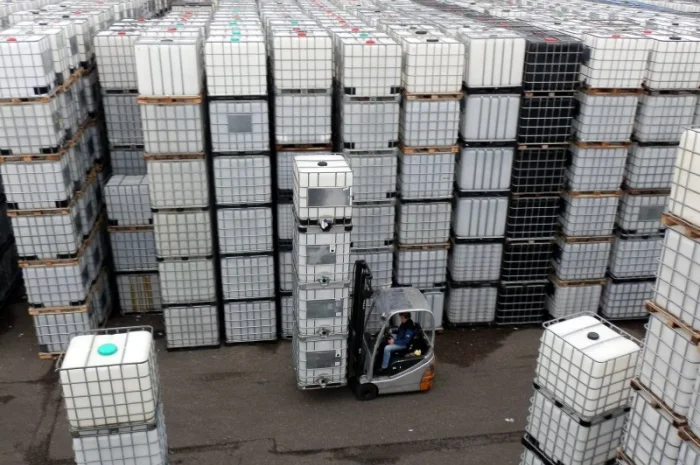 Продам еврокубы для КАС дизтоплива бу чистые- фото № 1