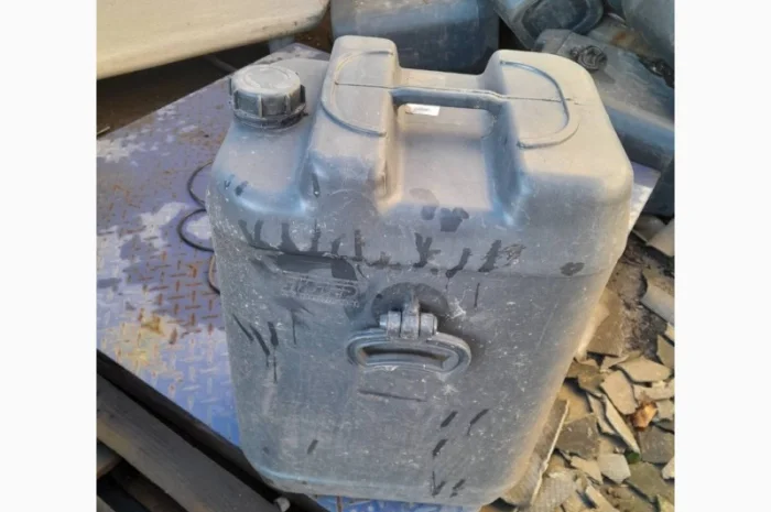 Канистра, бочка- фото № 1