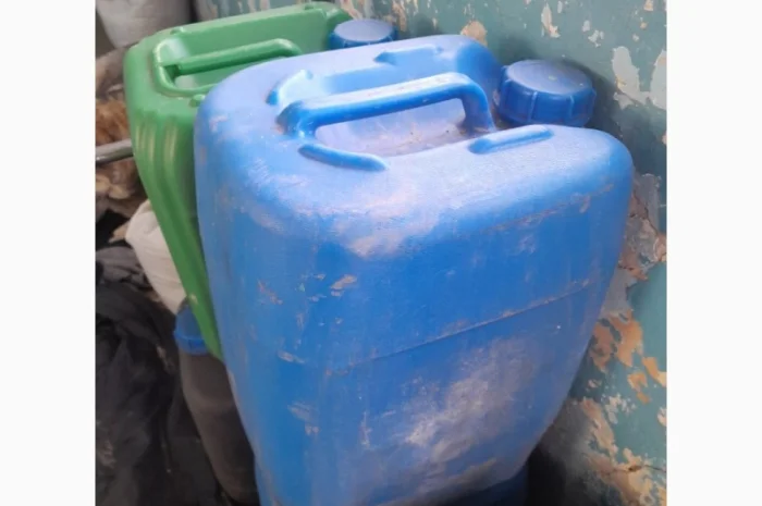 Канистра, бочка- фото № 3