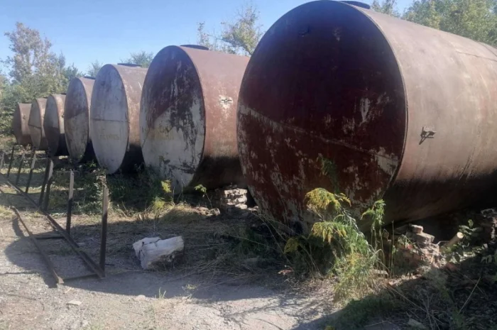 Резервуар, бочка, ёмкость, воздушный ресивер, воздухосборник, газгольдер и мн.др- фото № 10