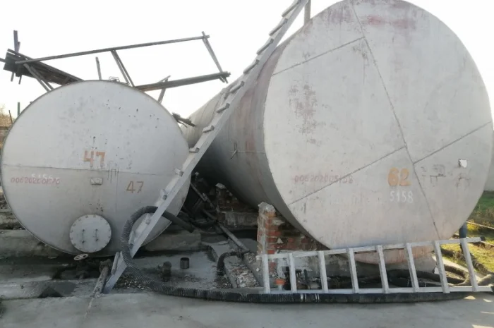 Резервуар, бочка, ёмкость, воздушный ресивер, воздухосборник, газгольдер и мн.др- фото № 11