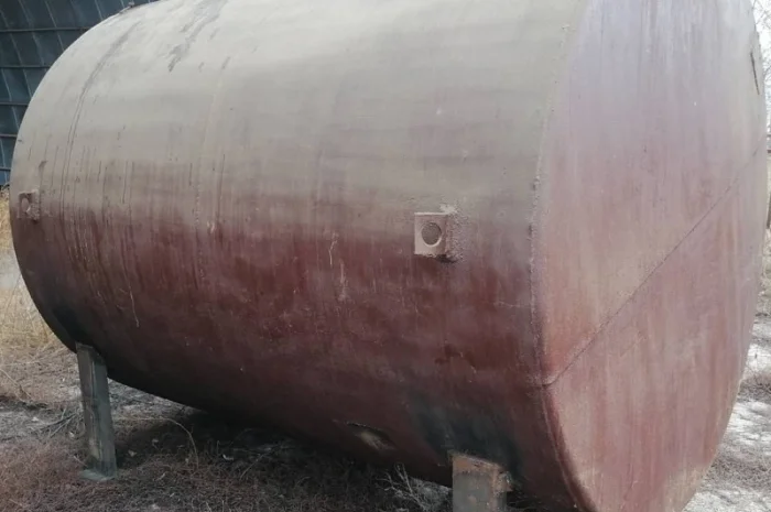 Резервуар, бочка, ёмкость, воздушный ресивер, воздухосборник, газгольдер и мн.др- фото № 3