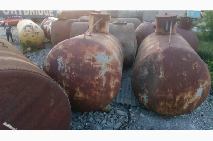 Резервуари, бочки, ємності і багато іншого- фото № 1