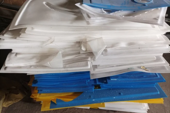 Прийом Скупка Вивезення пластмаси: ПВХ, УПМ, ПС, ПНД, ПП, ПВД, ПЕТ- фото № 1