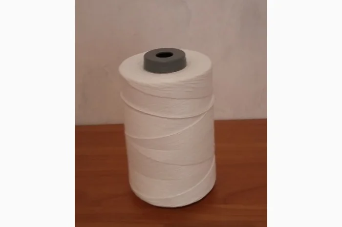 Мешкозашивочные нитки 1000 метров- фото № 1