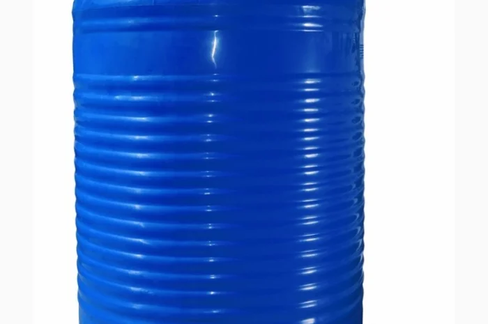 Вертикальна ємність з поліетилену 12500 літрів- фото № 1