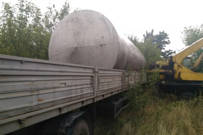 Металлические ёмкости б/у разных объёмов- фото № 2