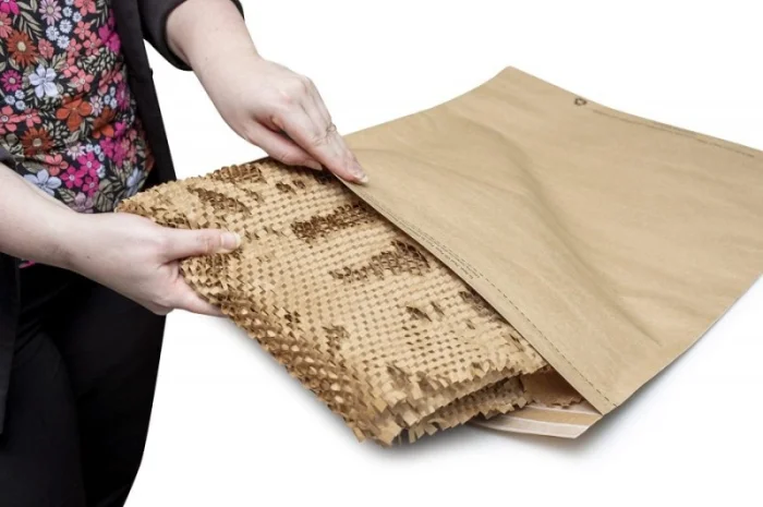 Cотовая крафт-бумага коричневая PaperPack, лист формат А3 (297 мм × 420 мм)- фото № 2