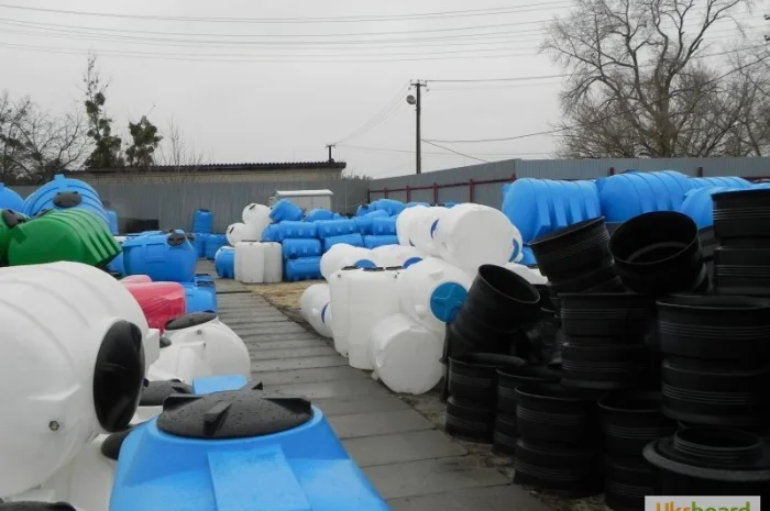 Емкость для воды пластиковая, купить бак для воды, резервуар для воды. Лучшая цена- фото № 7