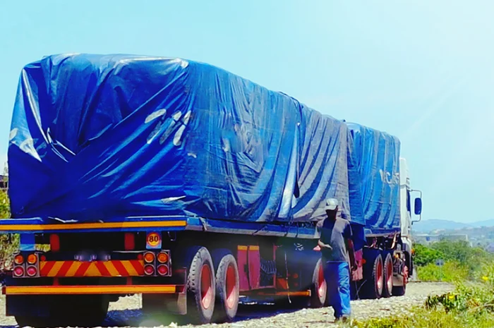 Тенты для накрытия сена, зерна на складах и открытых площадках, для техники, тракторов- фото № 3