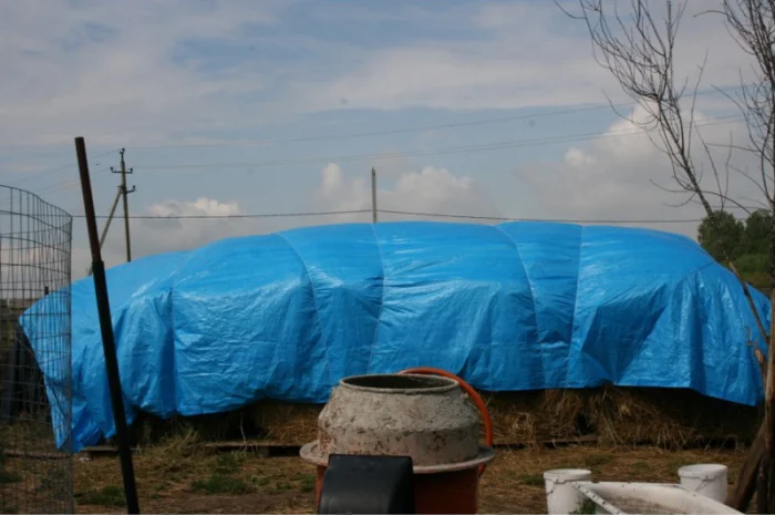 Тенты водостойкие с алюминиевыми люверсами (кольцами) для крепления. Большой выбор- фото № 1