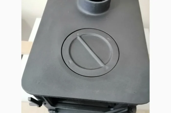 Печь чугунная большая 6 кВт с варочной поверхностью буржуйка- фото № 2