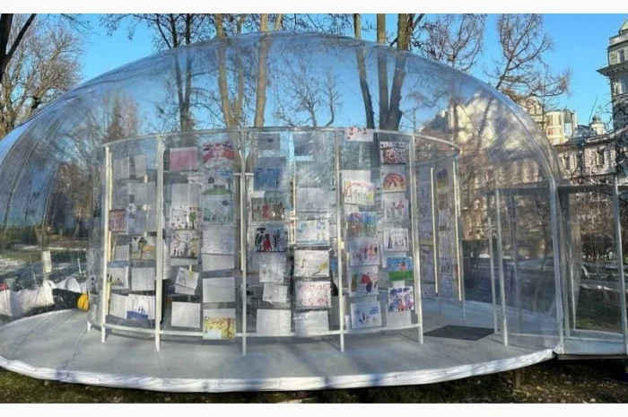 Уличная реклама кафе- фото № 3