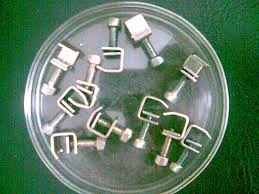 Вінтовий зажим Гофмана для резинових трубок- фото № 1