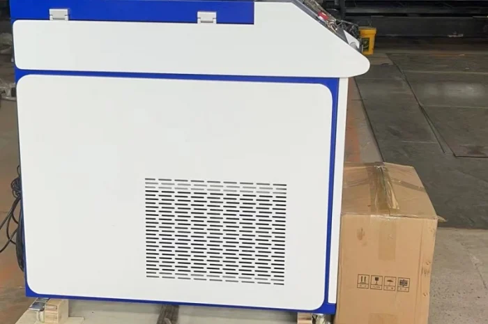 Аппараты для лазерной сварки 1КВТ, 2КВТ, 3КВТ в продаже- фото № 3