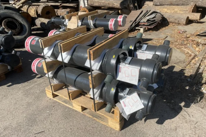 Гидроцилиндр для полуприцепа самосвала Binotto- фото № 7