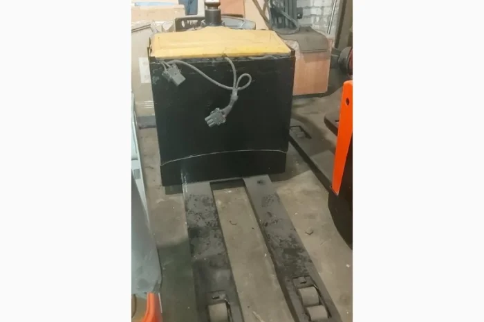 Електричний візок CATERPILLAR NPV20N - надійна техніка для вашого бізнесу- фото № 8