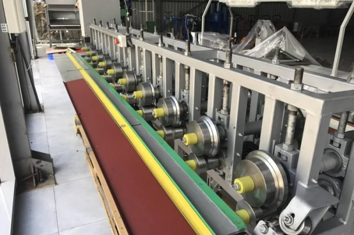 Профилирующий Станок для формирования отливов и П-образного профиля- фото № 1