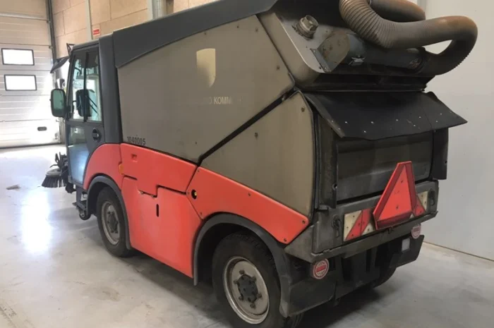 Коммунальная машина Hako Citymaster 2000 в продаже- фото № 6