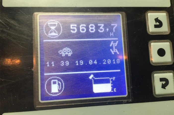 Коммунальная машина Hako Citymaster 2000 в продаже- фото № 7