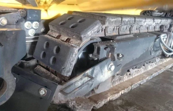 Асфальтоукладчик Bomag BF 300 C в продаже- фото № 13