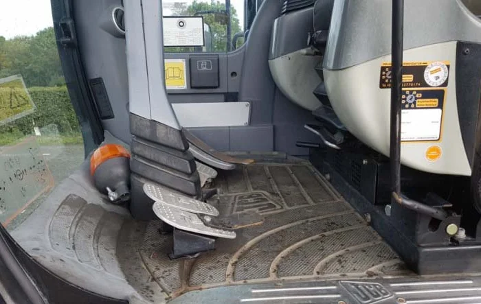 Колісний екскаватор JCB JS145W у Києві- фото № 5