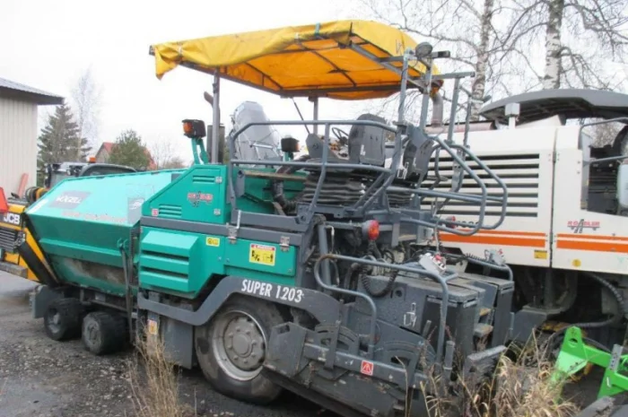 Асфальтоукладчик Vogele Super 1203 в продаже- фото № 2