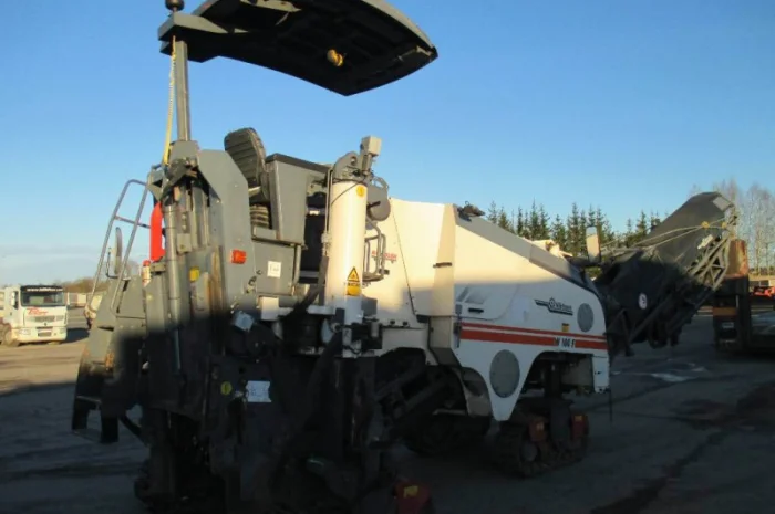 Дорожня Фреза Wirtgen W100F 2008 року у продажу- фото № 2