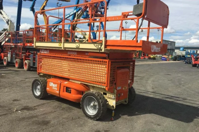 Подъемник ножничный JLG 4069LE – строительная техника- фото № 2