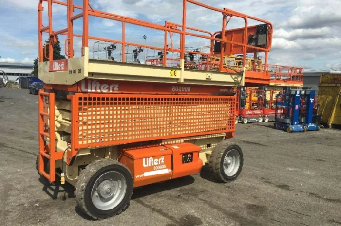 Подъемник ножничный JLG 4069LE – строительная техника- фото № 7