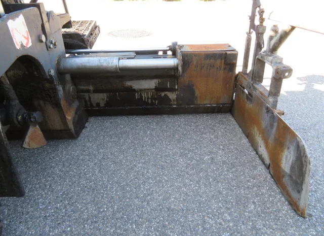 Асфальтоукладчик Bomag BF223 в продаже- фото № 10