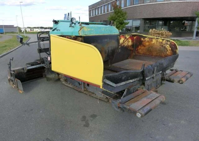 Асфальтоукладчик Bomag BF223 2008 года выпуска- фото № 3