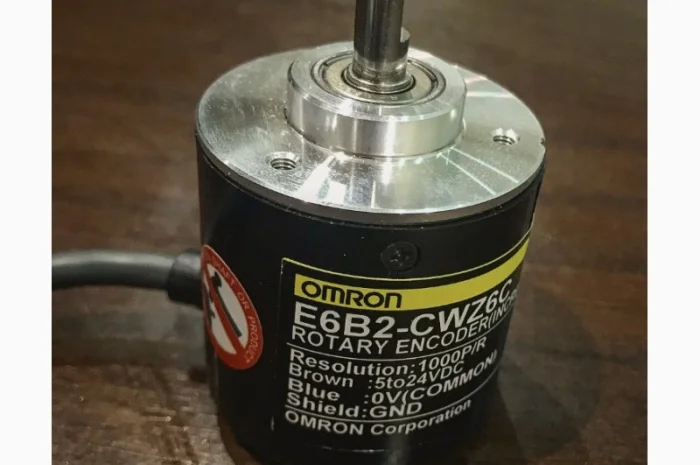 Датчик перемещения OMRON Rotary Encoder E6B2-CWZ6C- фото № 2