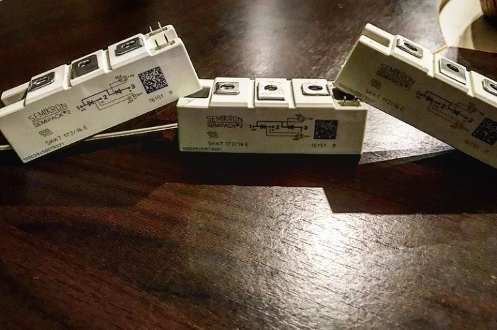 Тиристорный модуль Semikron SKKT172/16E в наличии- фото № 2