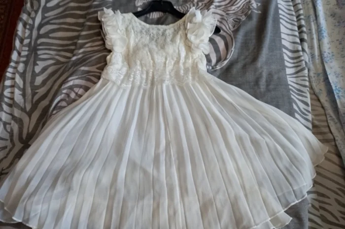 Новое праздничное платье для девочки- фото № 12