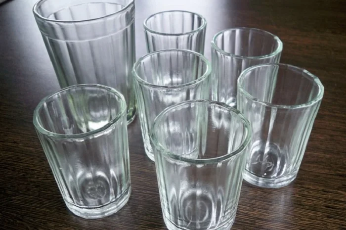 Граненые стаканы 100 и 250 грамм- фото № 1